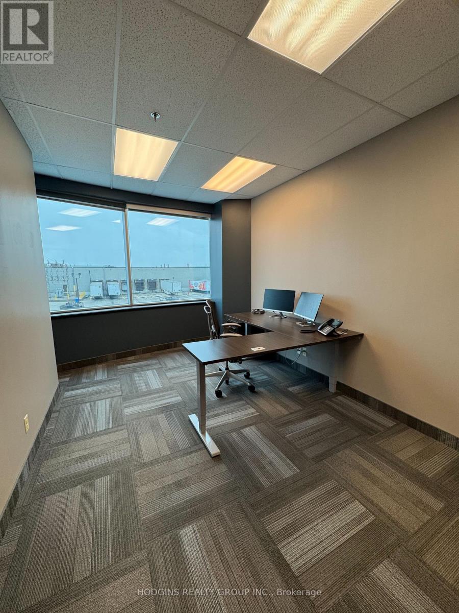 200 - 4475 North Service Road, Burlington, Ontario  L7L 4X7 - Photo 4 - W12579784