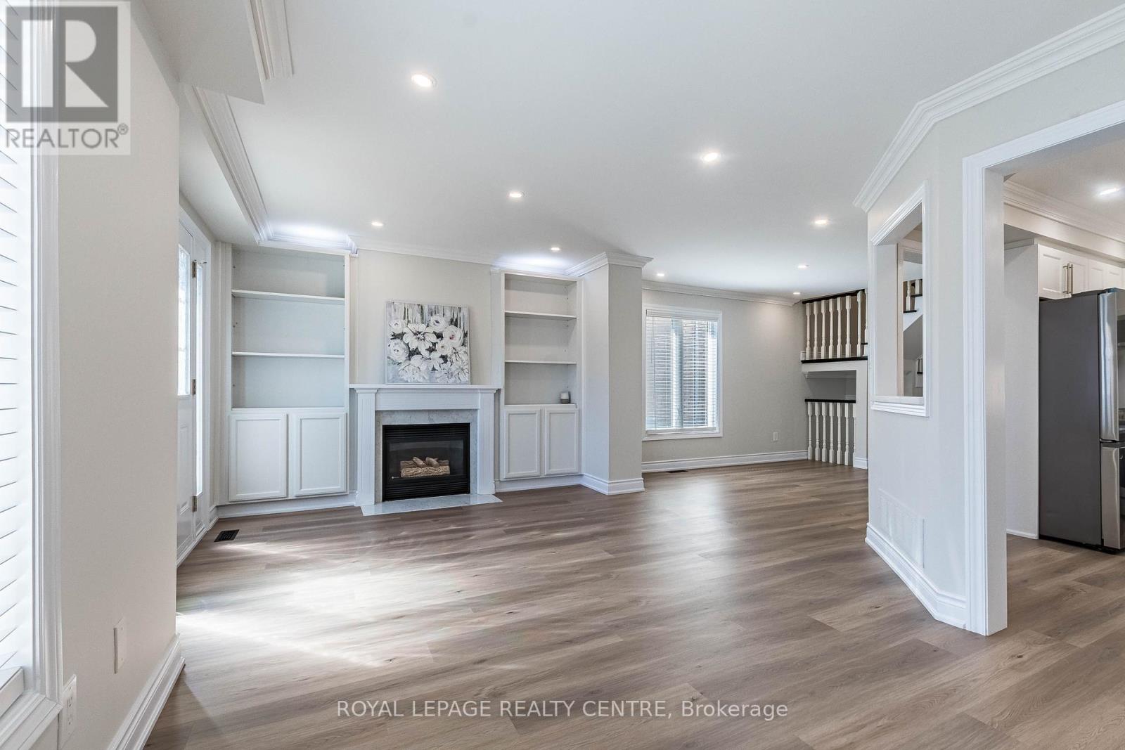 62 - 455 Apache Court, Mississauga, Ontario  L4Z 3W8 - Photo 2 - W12579800