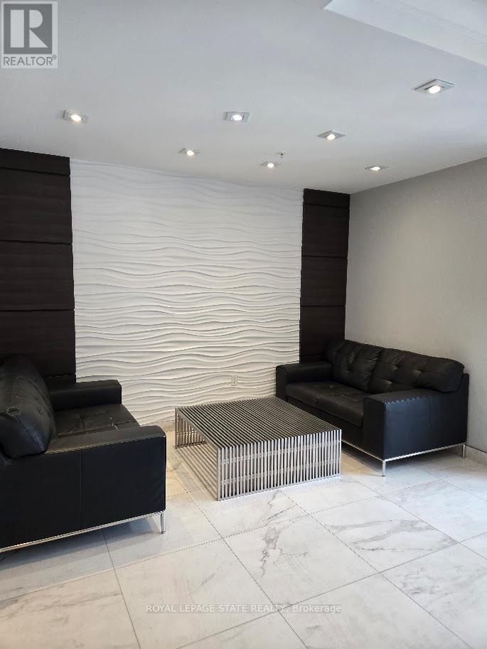 404 - 650 Sauve Street, Milton, Ontario L9T 9A8 - Photo 4 - W12579818