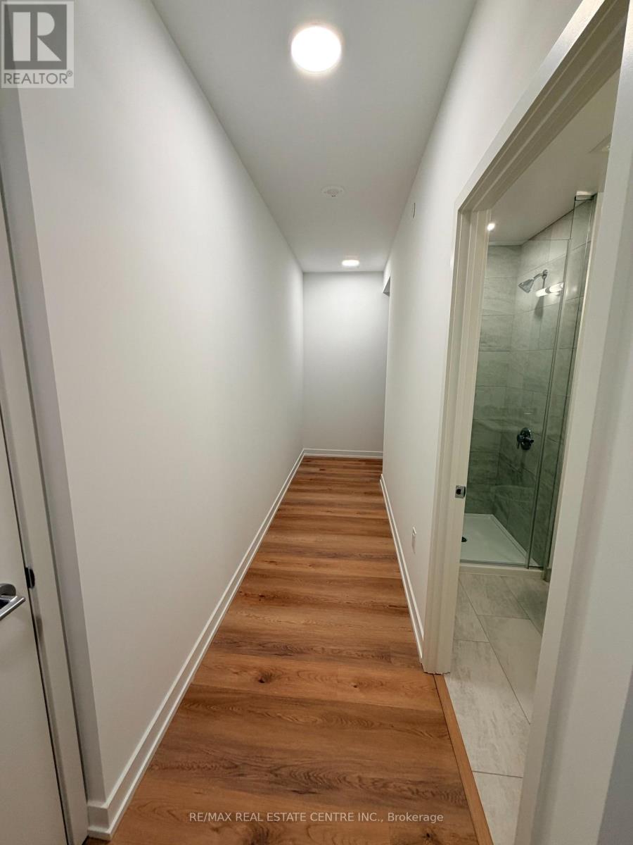 2308 - 395 Square One Drive, Mississauga, Ontario  L5B 0P6 - Photo 22 - W12579828