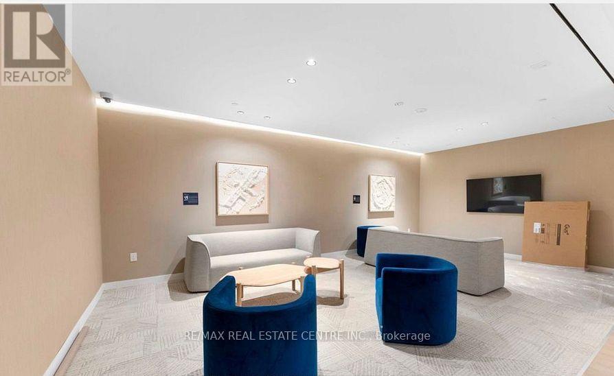 2308 - 395 Square One Drive, Mississauga, Ontario  L5B 0P6 - Photo 23 - W12579828