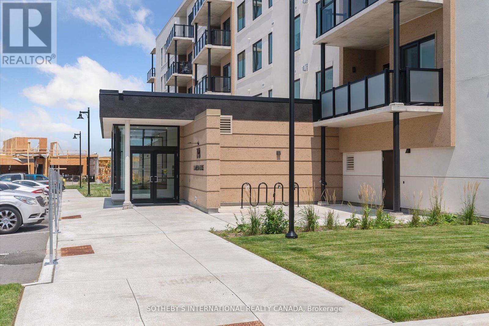 306 - 19b West Street N, Kawartha Lakes, Ontario K0M 1N0 - Photo 31 - X12494076