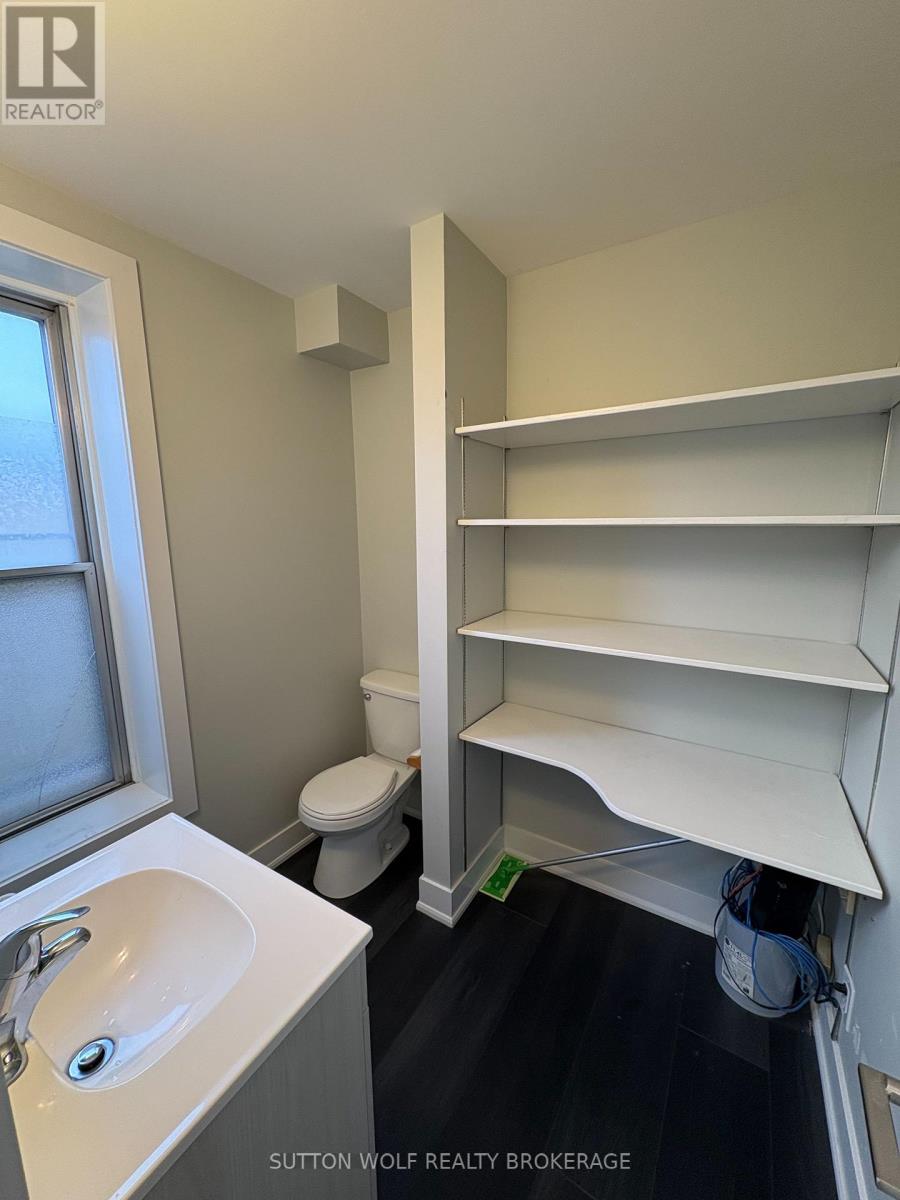 97 Frank Street, Strathroy-Caradoc, Ontario  N7G 2R5 - Photo 7 - X12579522