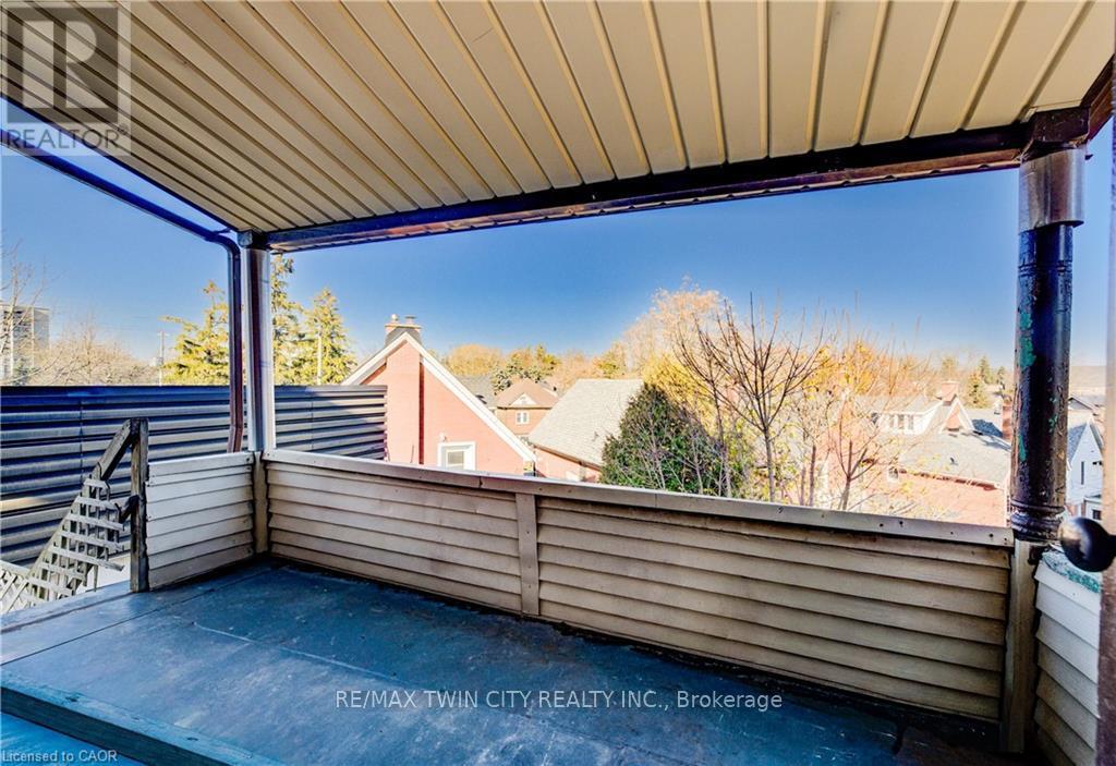 698 King Street W, Kitchener, Ontario  N2G 1E2 - Photo 20 - X12579834