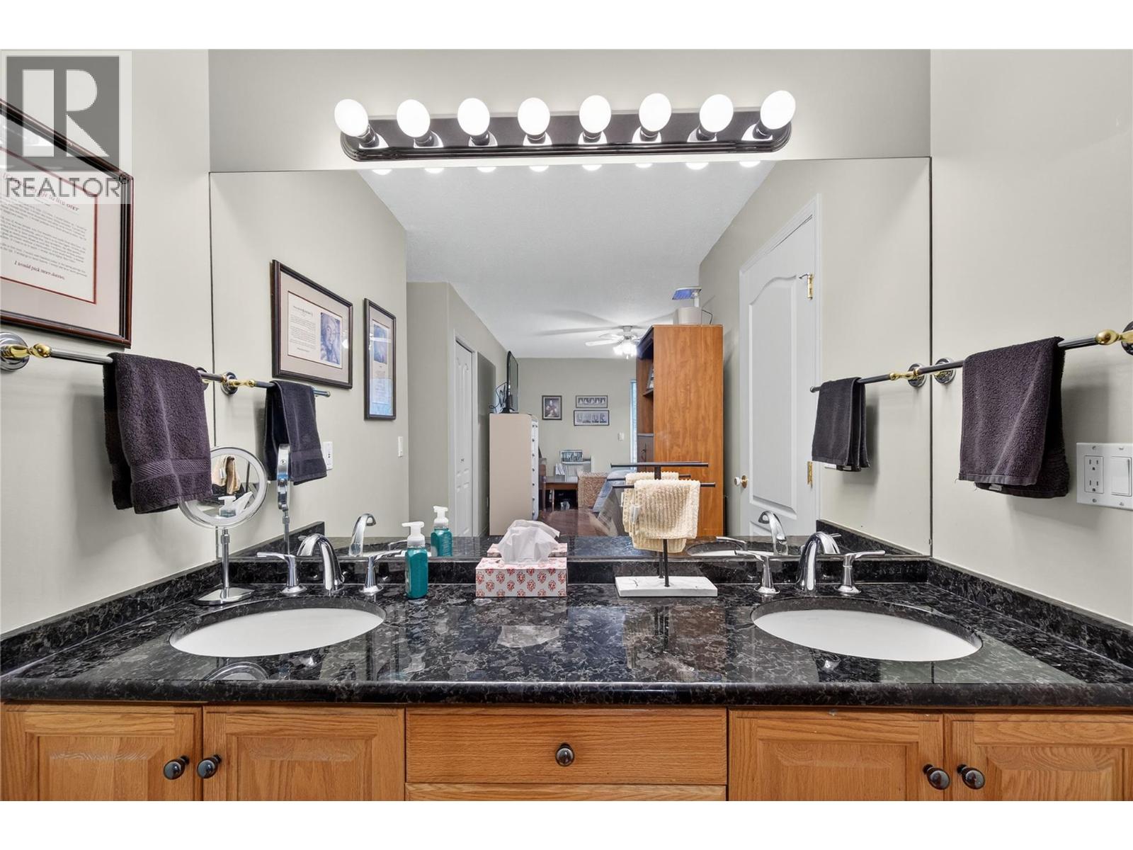 1002 Riverside Avenue Unit# 305, Sicamous, British Columbia  V0E 2V1 - Photo 24 - 10370050