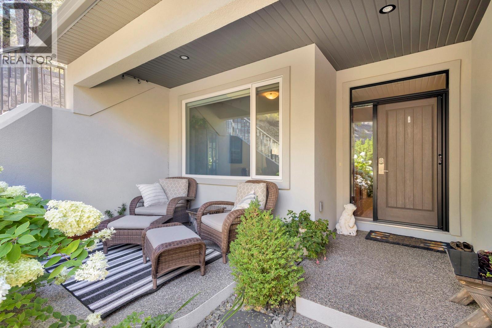 2112 Cornerstone Drive, West Kelowna, British Columbia  V4T 2Y3 - Photo 2 - 10369666