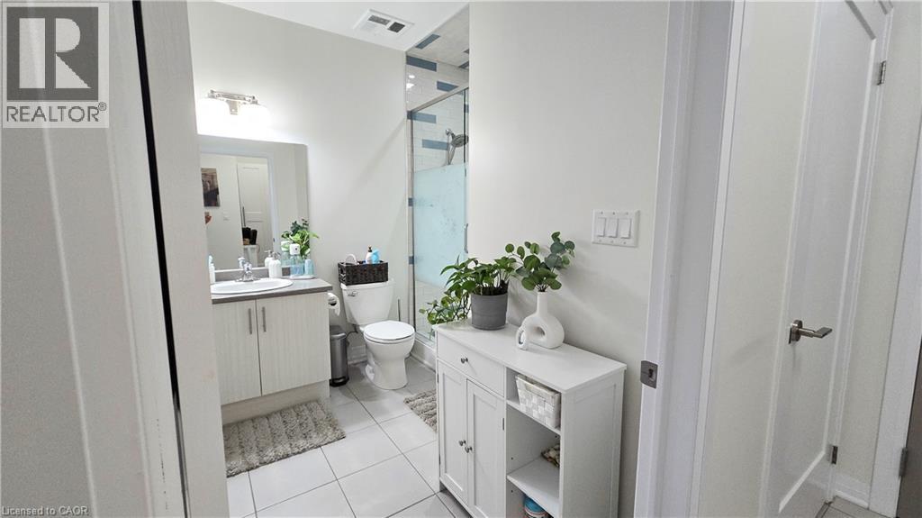 10 Concord Place Unit 512, Grimsby, Ontario  L3M 0G6 - Photo 5 - 40775472