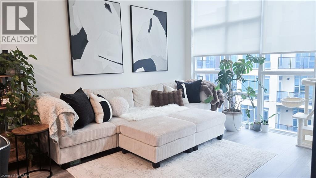 10 Concord Place Unit 512, Grimsby, Ontario  L3M 0G6 - Photo 2 - 40775472