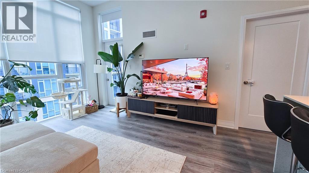 10 Concord Place Unit 512, Grimsby, Ontario  L3M 0G6 - Photo 3 - 40775472