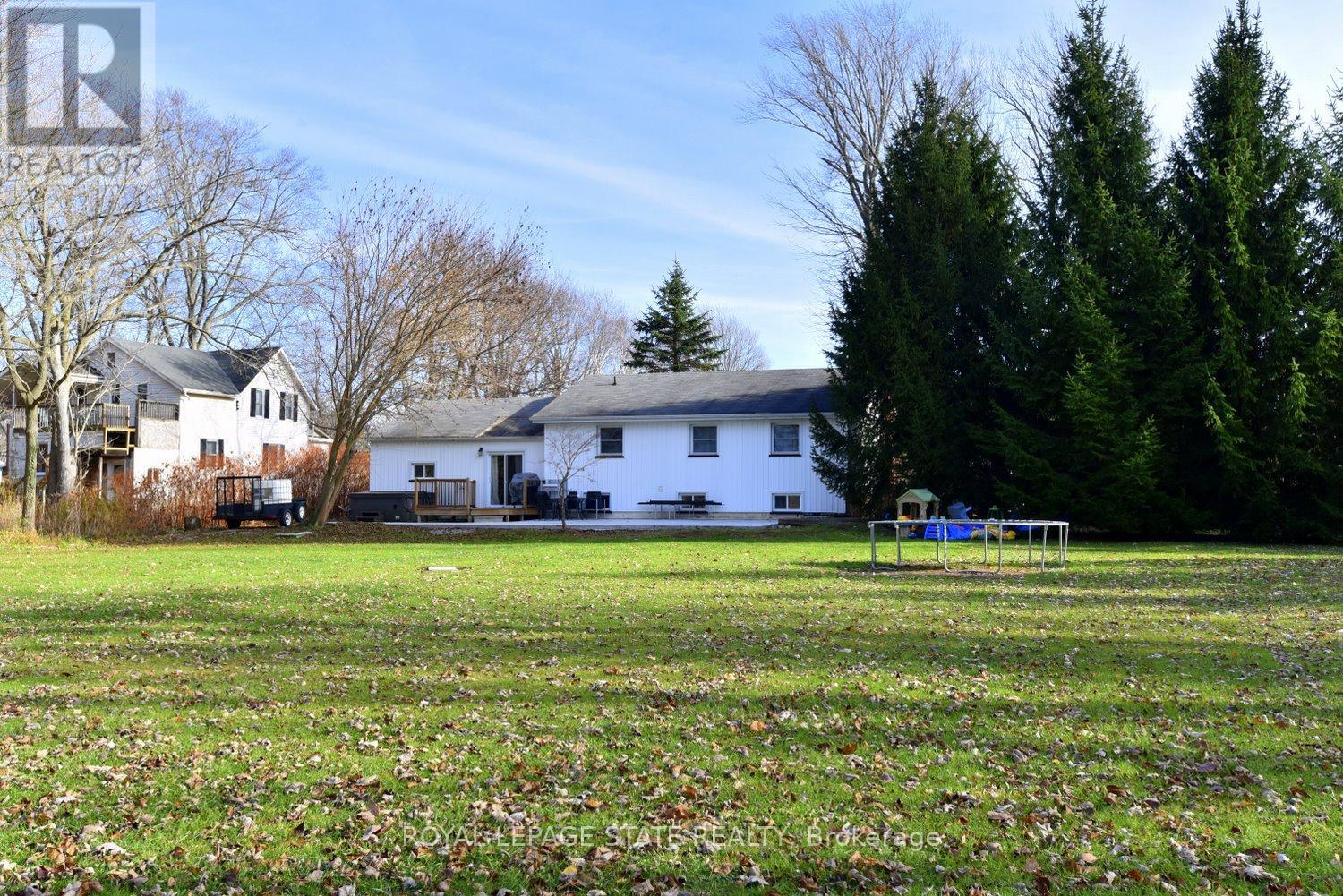 104 Diltz Road, Haldimand, Ontario N1A 2V5 - Photo 34 - X12579082