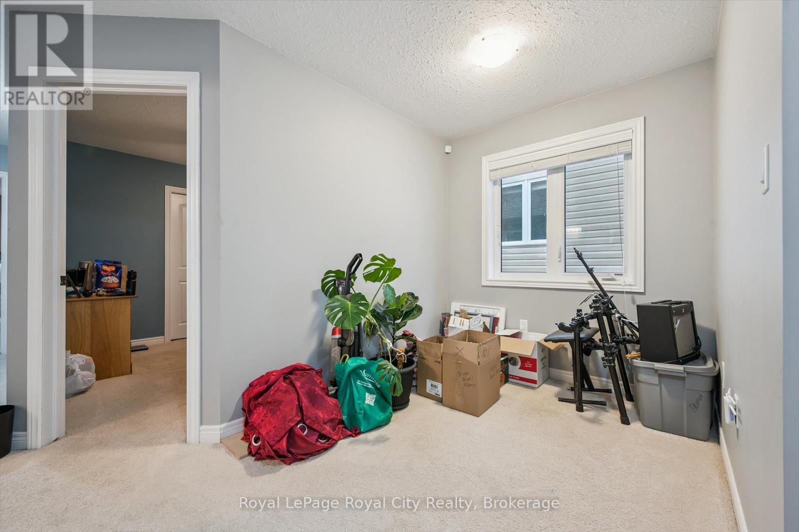 82 Couling Crescent, Guelph, Ontario  N1E 0J8 - Photo 13 - X12579950