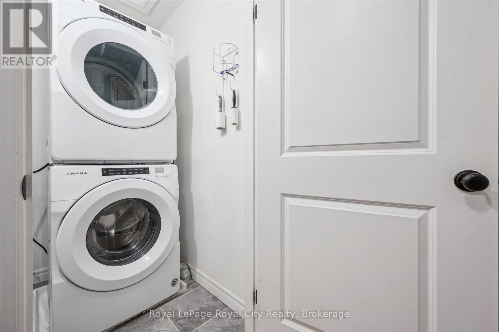 82 Couling Crescent, Guelph, Ontario  N1E 0J8 - Photo 16 - X12579950