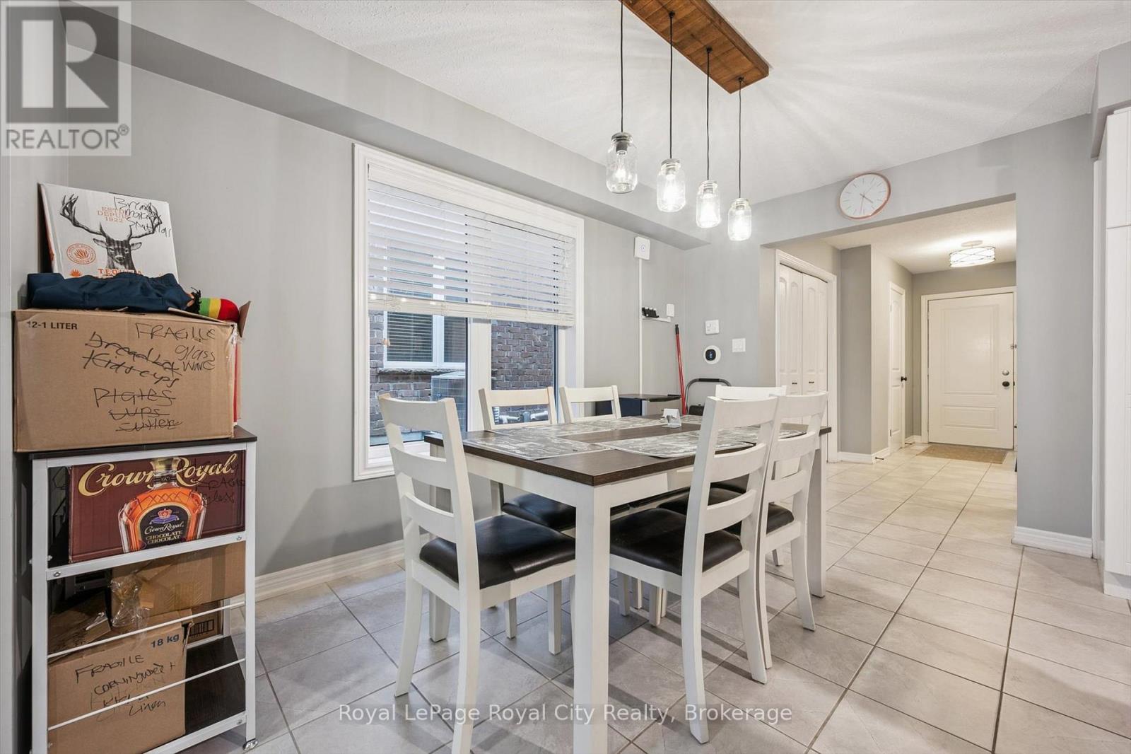 82 Couling Crescent, Guelph, Ontario  N1E 0J8 - Photo 7 - X12579950