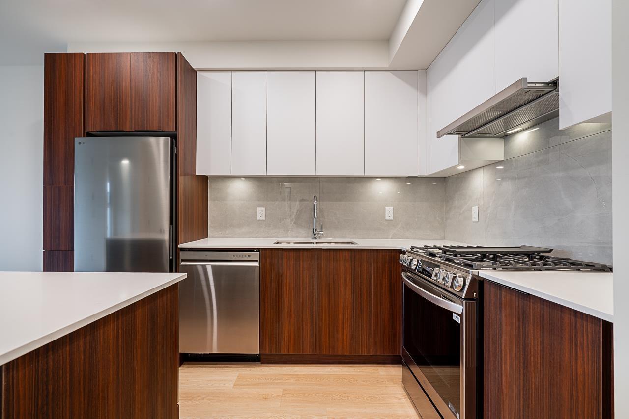 A310 7980 206a Street, Langley, British Columbia  V2Y 3Z8 - Photo 13 - R3070403