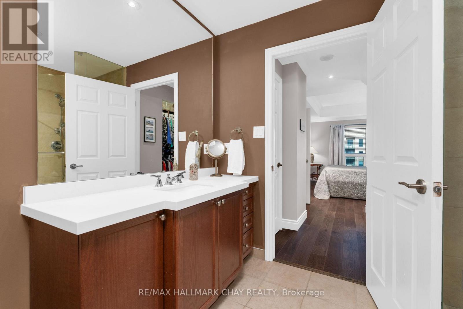 1504 - 37 Ellen Street, Barrie, Ontario  L4N 6G2 - Photo 19 - S12579472