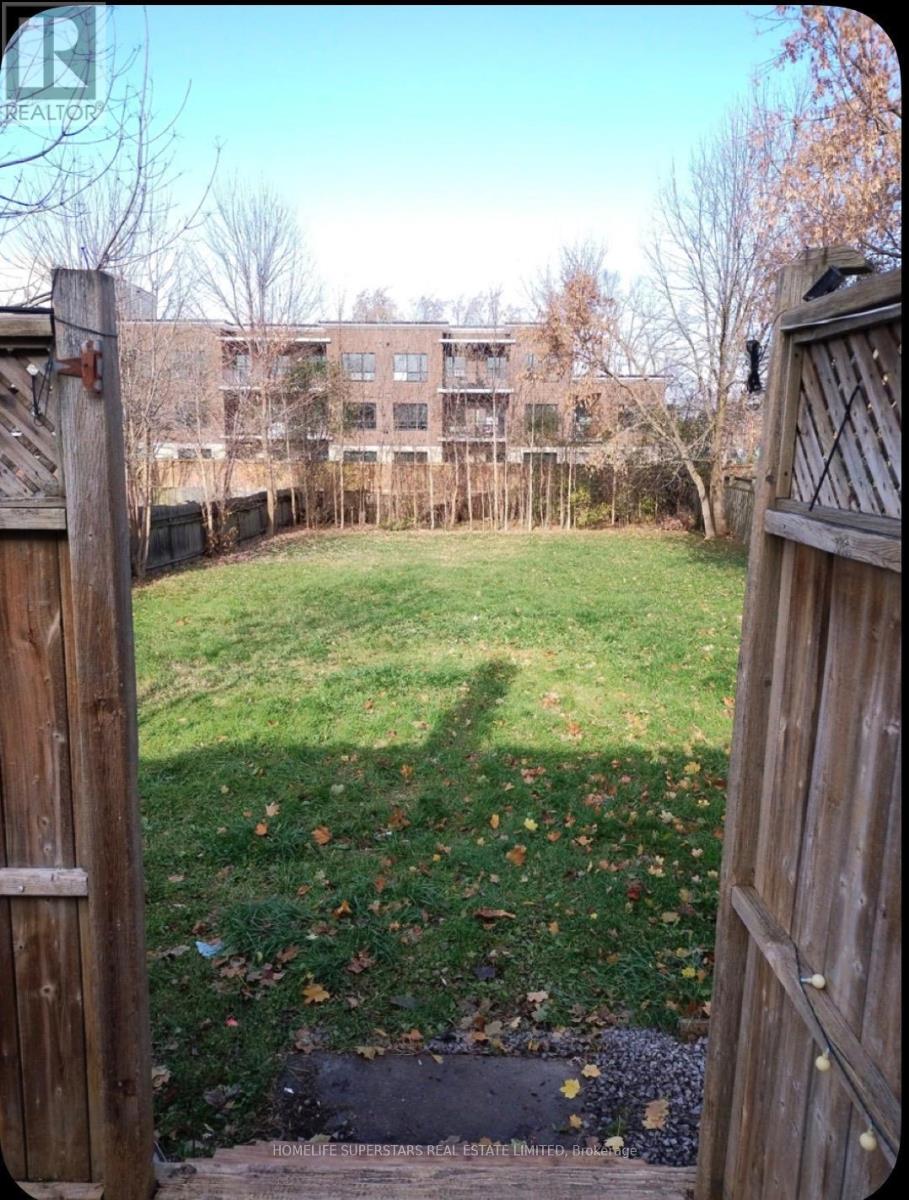 Unit#1 - 6391 Mcleod Road, Niagara Falls, Ontario  L2G 3G2 - Photo 17 - X12500384