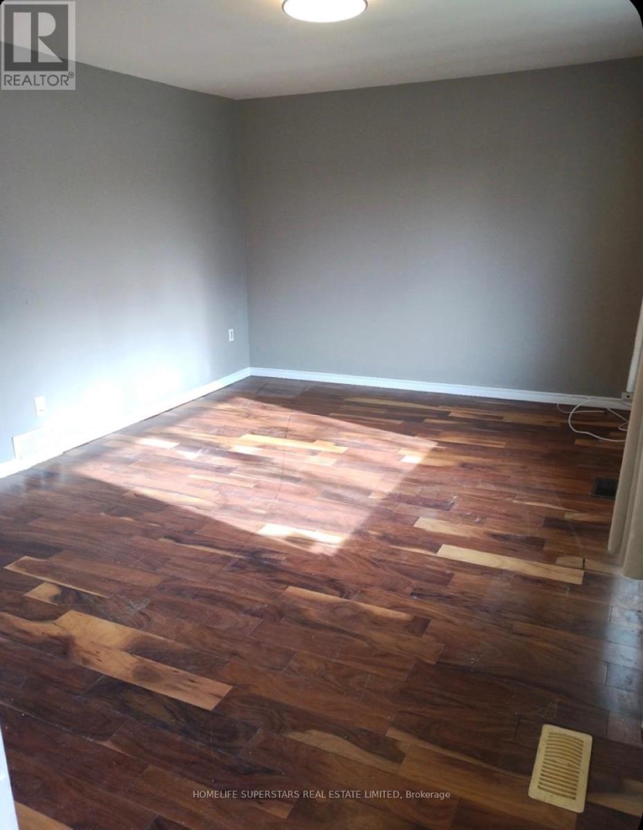 Unit#1 - 6391 Mcleod Road, Niagara Falls, Ontario  L2G 3G2 - Photo 2 - X12500384