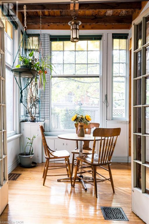 219 Charlton Avenue W, Hamilton, Ontario  L8P 2E3 - Photo 12 - 40790702