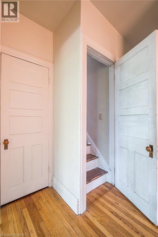 219 Charlton Avenue W, Hamilton, Ontario  L8P 2E3 - Photo 35 - 40790702