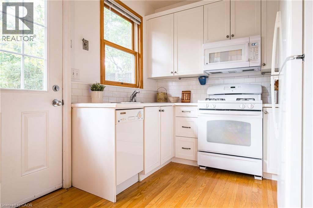 219 Charlton Avenue W, Hamilton, Ontario  L8P 2E3 - Photo 16 - 40790702