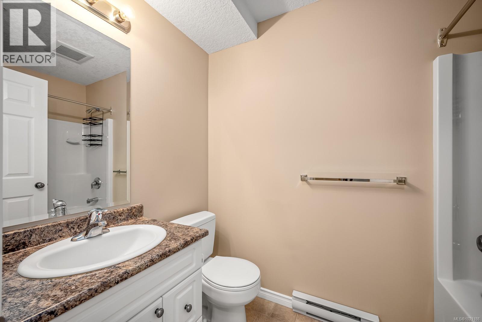 201 129 Back Rd, Courtenay, British Columbia V9N 3W5 - Photo 23 - 1021188