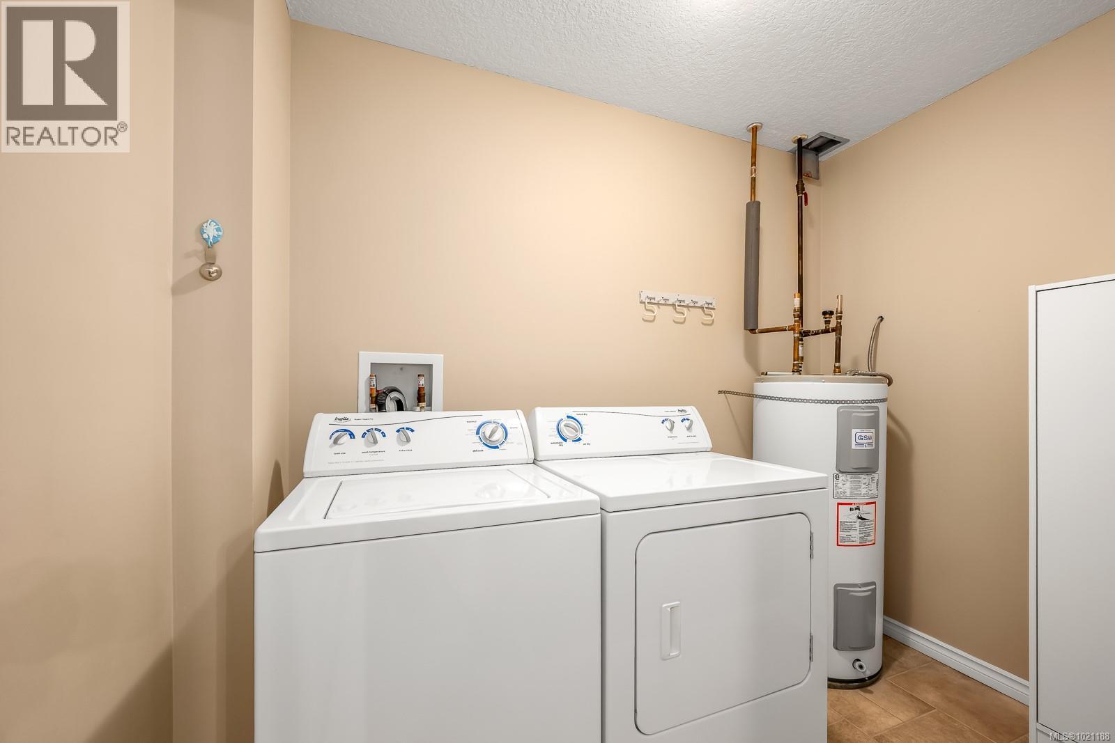 201 129 Back Rd, Courtenay, British Columbia V9N 3W5 - Photo 25 - 1021188