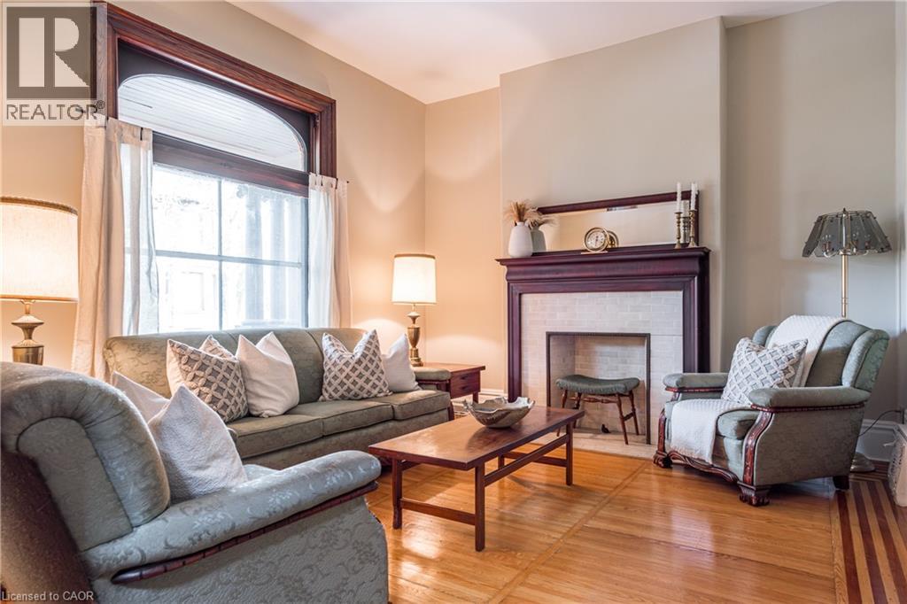 219 Charlton Avenue W, Hamilton, Ontario  L8P 2E3 - Photo 6 - 40790702