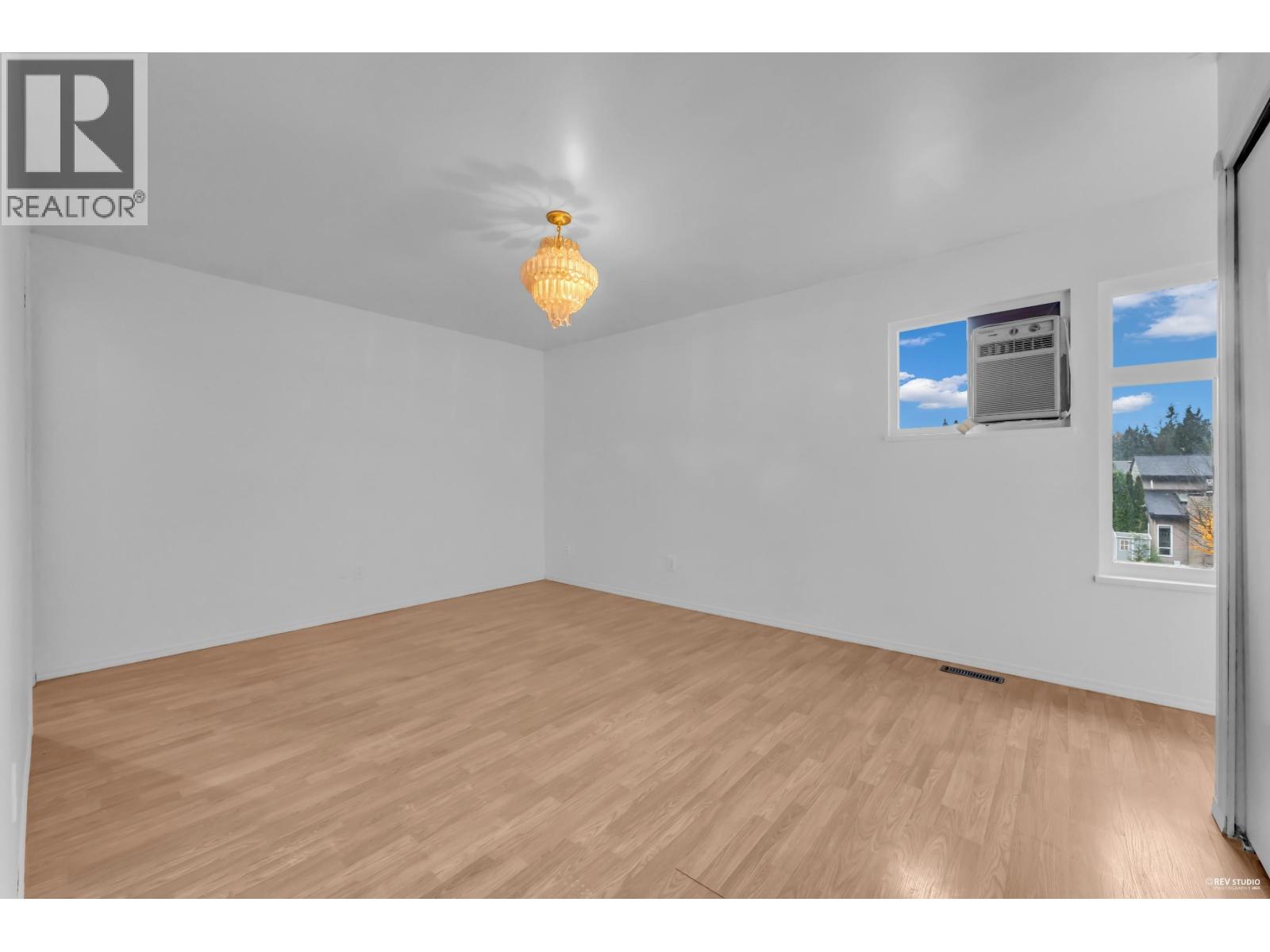 3235 Dunkirk Avenue, Coquitlam, British Columbia  V3E 1G8 - Photo 24 - R3070326