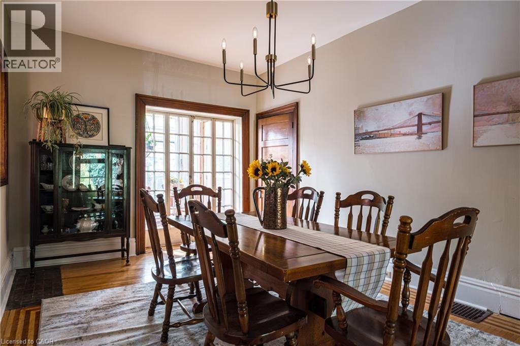 219 Charlton Avenue W, Hamilton, Ontario  L8P 2E3 - Photo 10 - 40790702