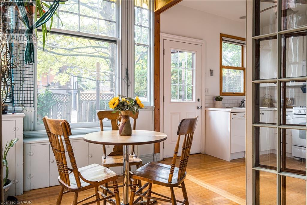 219 Charlton Avenue W, Hamilton, Ontario  L8P 2E3 - Photo 13 - 40790702