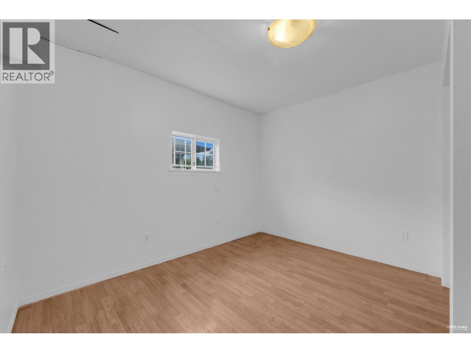 3235 Dunkirk Avenue, Coquitlam, British Columbia  V3E 1G8 - Photo 20 - R3070326