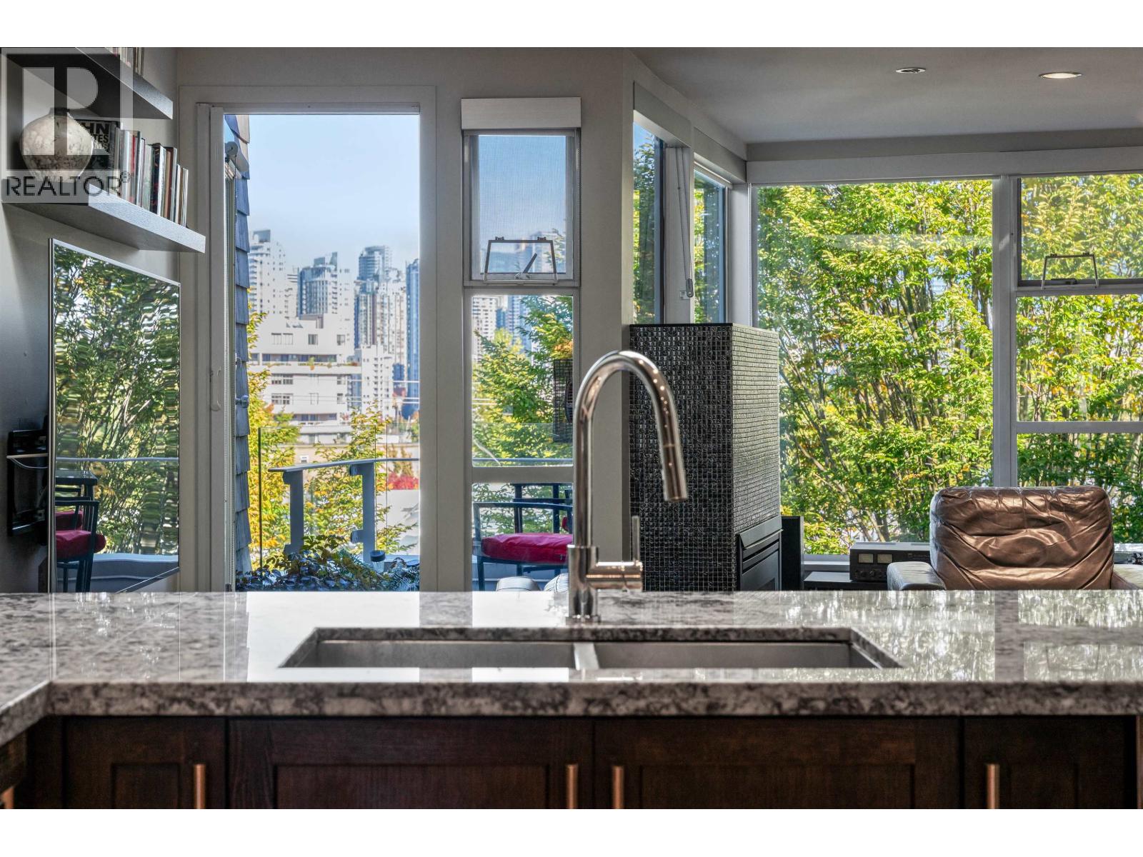 325 638 W 7th Avenue, Vancouver, British Columbia  V5Z 1B5 - Photo 11 - R3057891