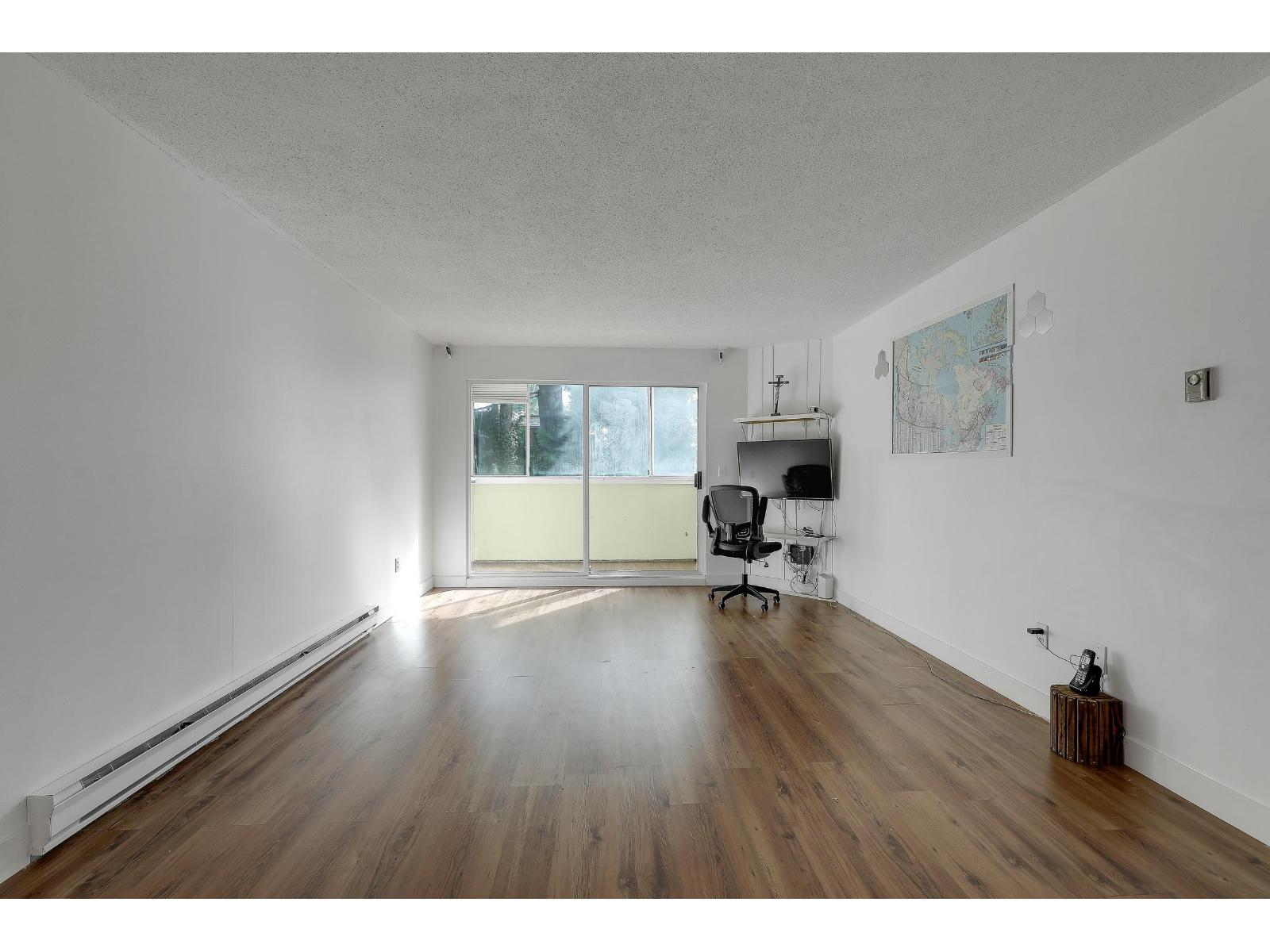 208 7175 134 Street, Surrey, British Columbia V3W 4T1 - Photo 6 - R3070343