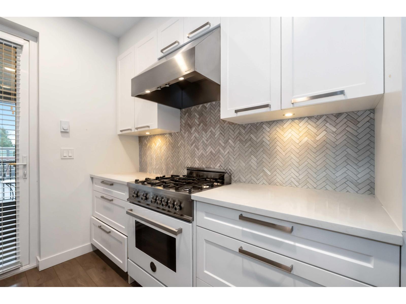 401 33540 Mayfair Avenue, Abbotsford, British Columbia  V2S 0J3 - Photo 10 - R3070245