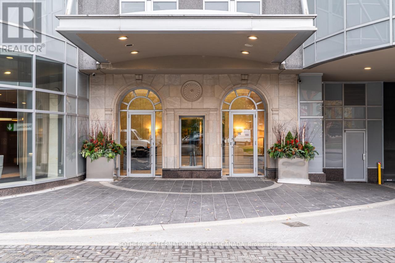 1403 - 10 Bellair Street, Toronto, Ontario  M5R 3T8 - Photo 2 - C12579880