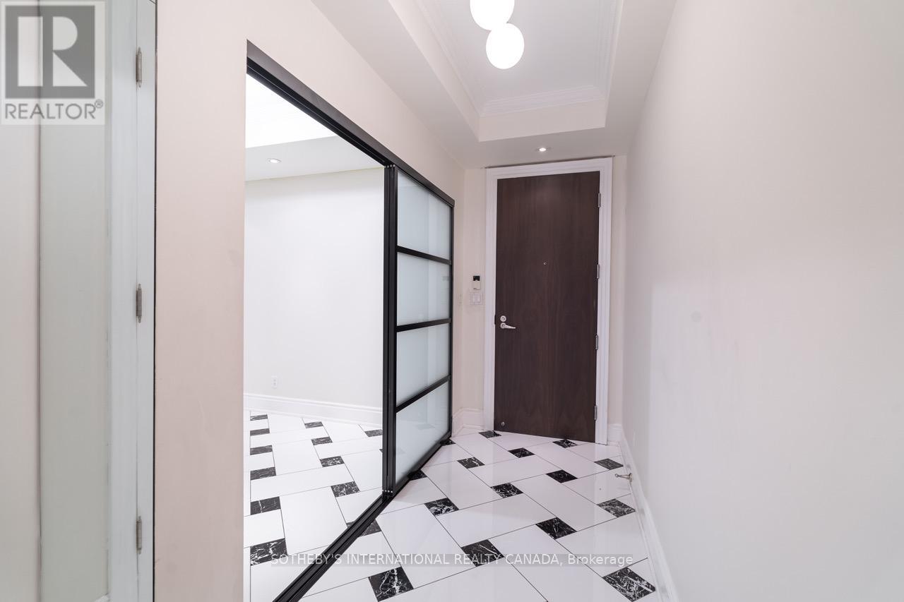 1403 - 10 Bellair Street, Toronto, Ontario  M5R 3T8 - Photo 5 - C12579880