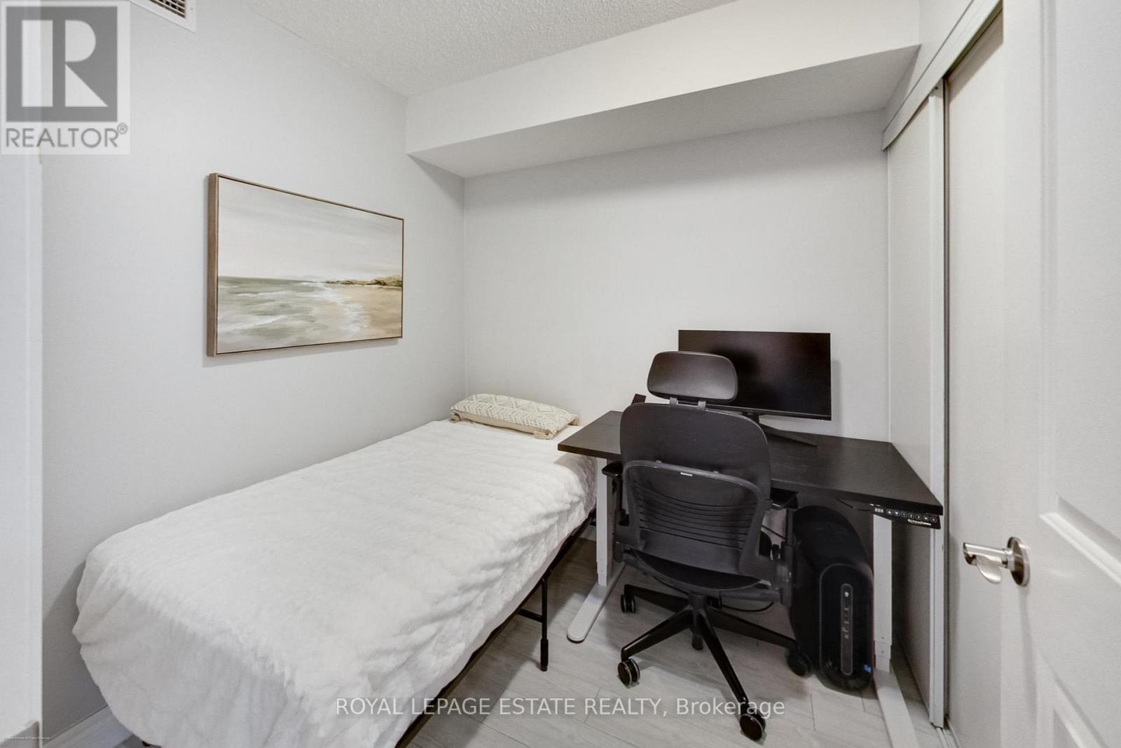 4978 Yonge Street, Toronto, Ontario M2N 7G8 - Photo 17 - C12579996