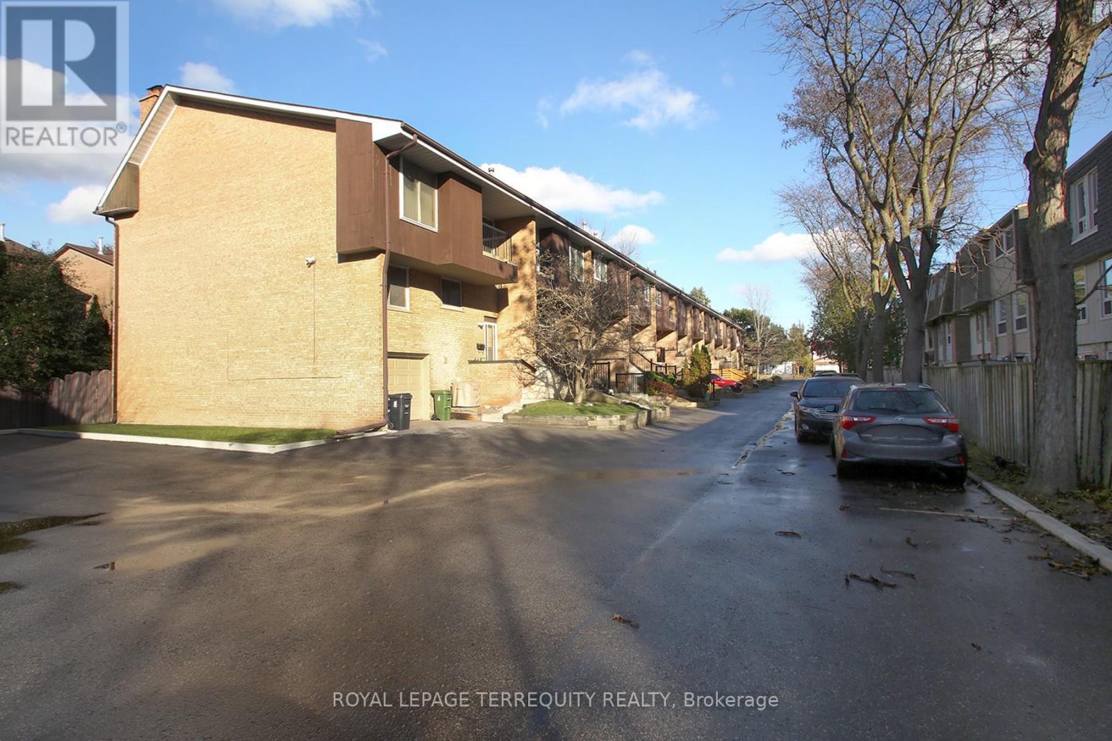 10 - 20 Cotton Downway, Toronto, Ontario  M2J 4V7 - Photo 36 - C12576294