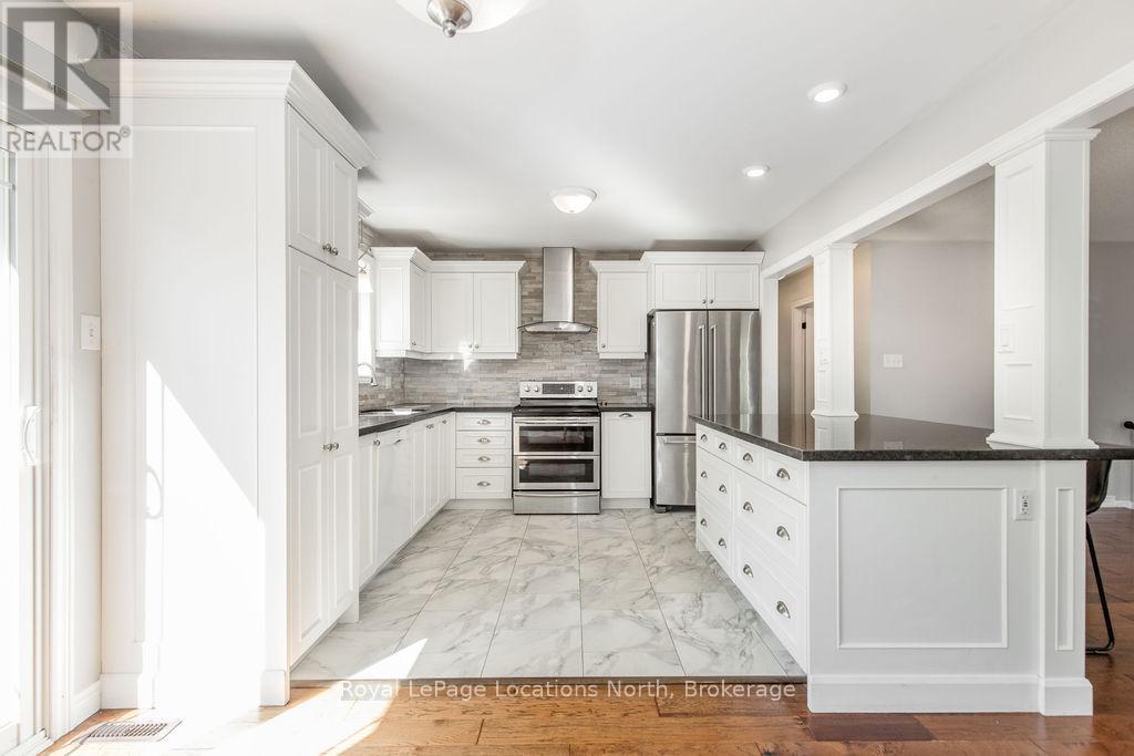 88 61st Street S, Wasaga Beach, Ontario  L9Z 2Z3 - Photo 15 - S12580024