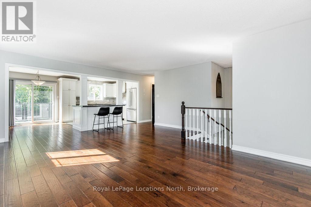 88 61st Street S, Wasaga Beach, Ontario  L9Z 2Z3 - Photo 8 - S12580024