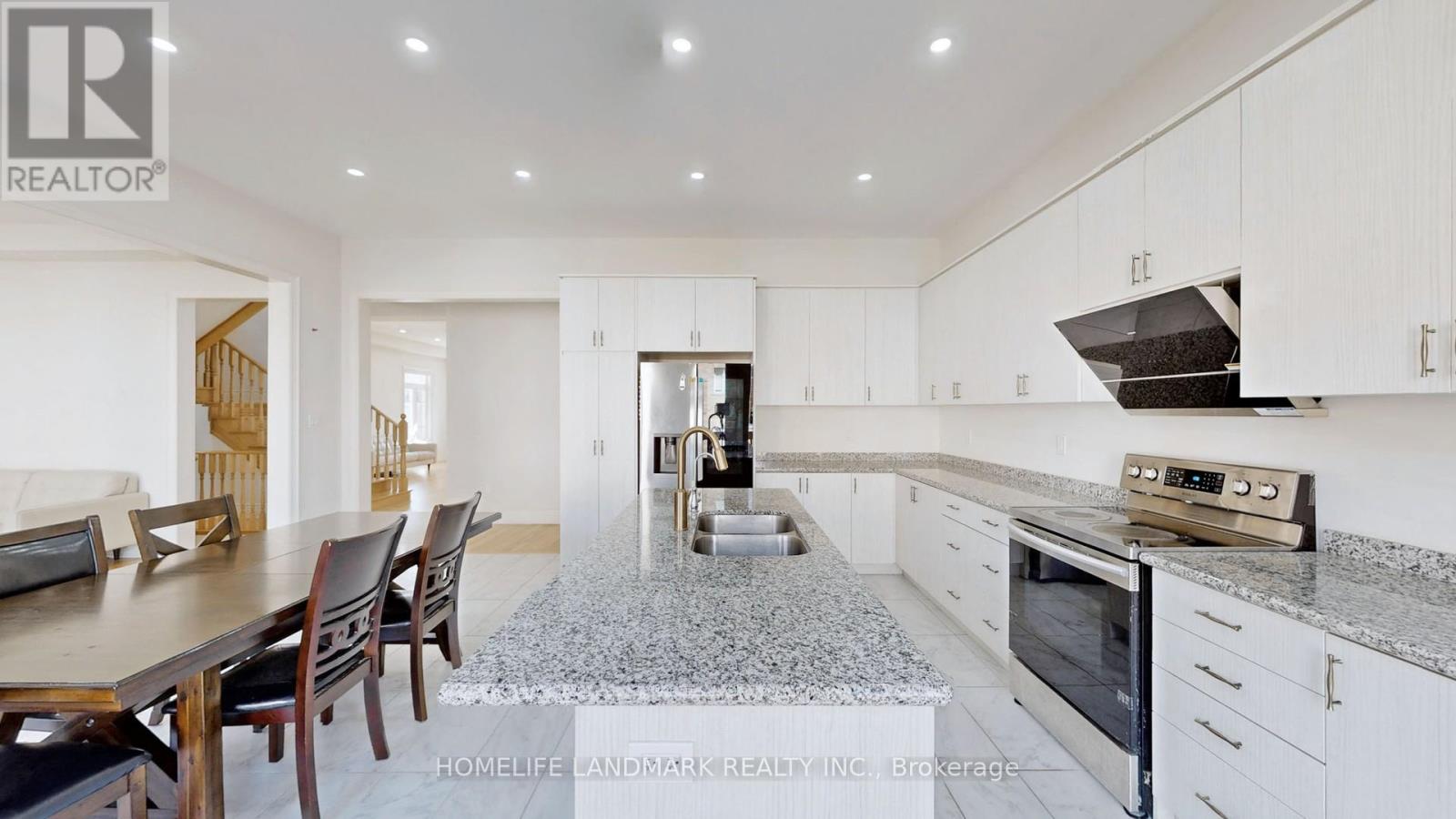 208 Wesmina Avenue, Whitchurch-Stouffville, Ontario  L4A 0R8 - Photo 16 - N12579870