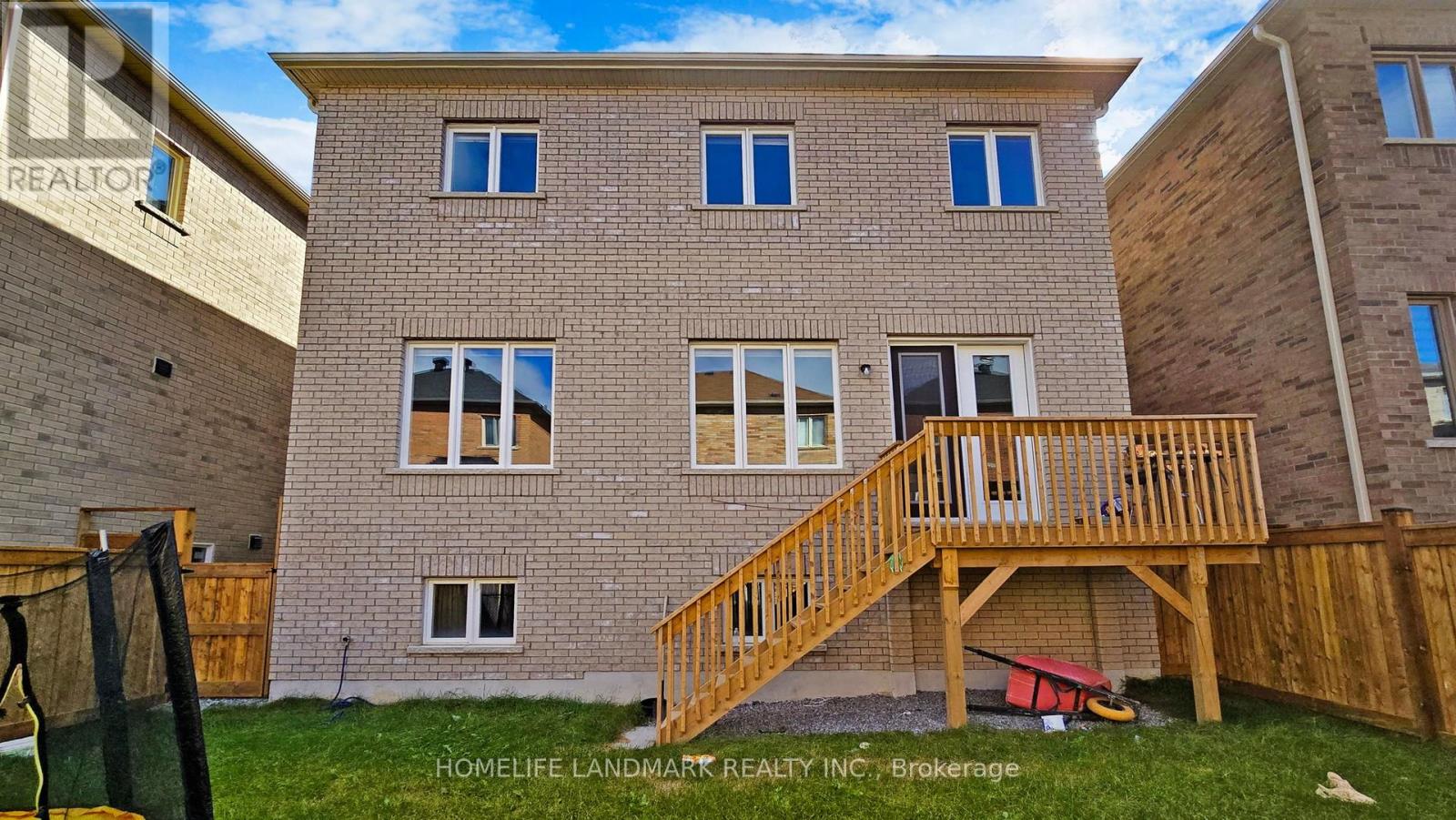 208 Wesmina Avenue, Whitchurch-Stouffville, Ontario  L4A 0R8 - Photo 49 - N12579870