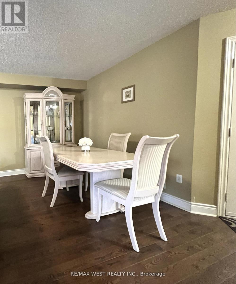 40 Toscana Road, Vaughan, Ontario  L4H 1L5 - Photo 11 - N12579938