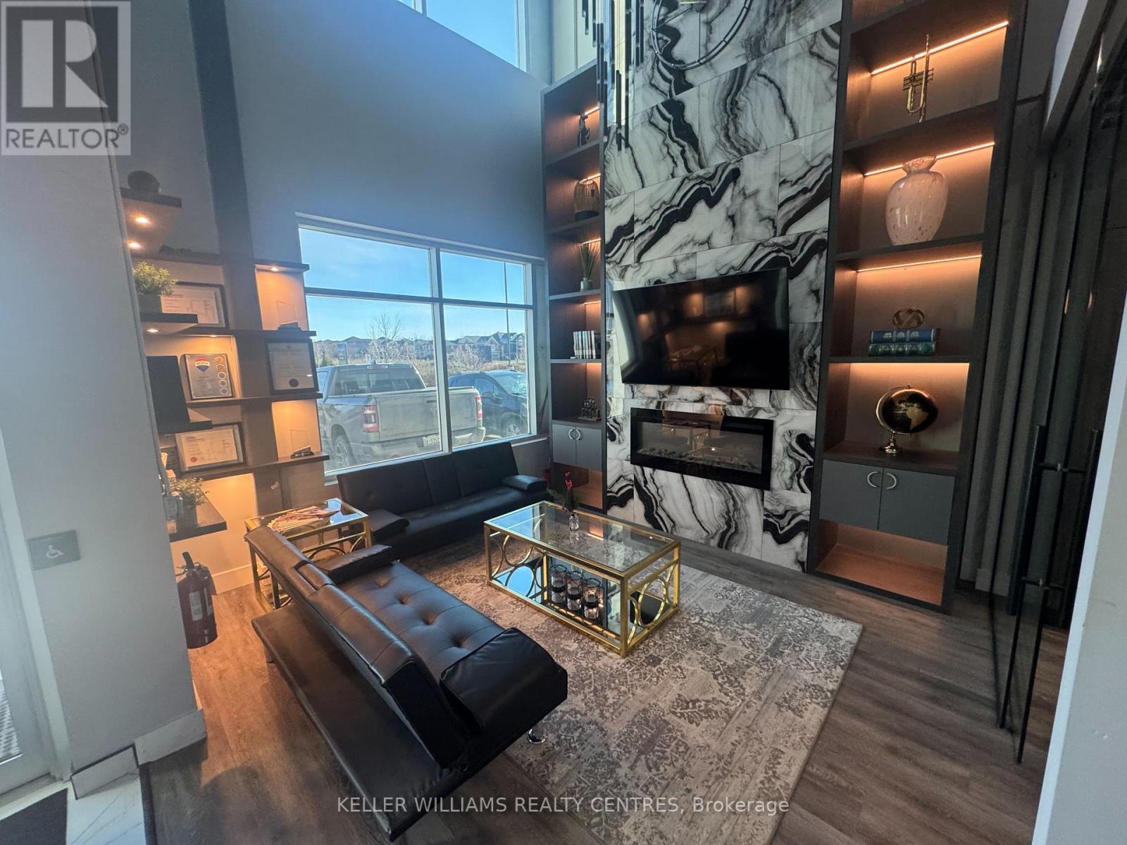 21 - 200 Mostar Street, Whitchurch-Stouffville, Ontario  L4A 4T7 - Photo 3 - N12579972