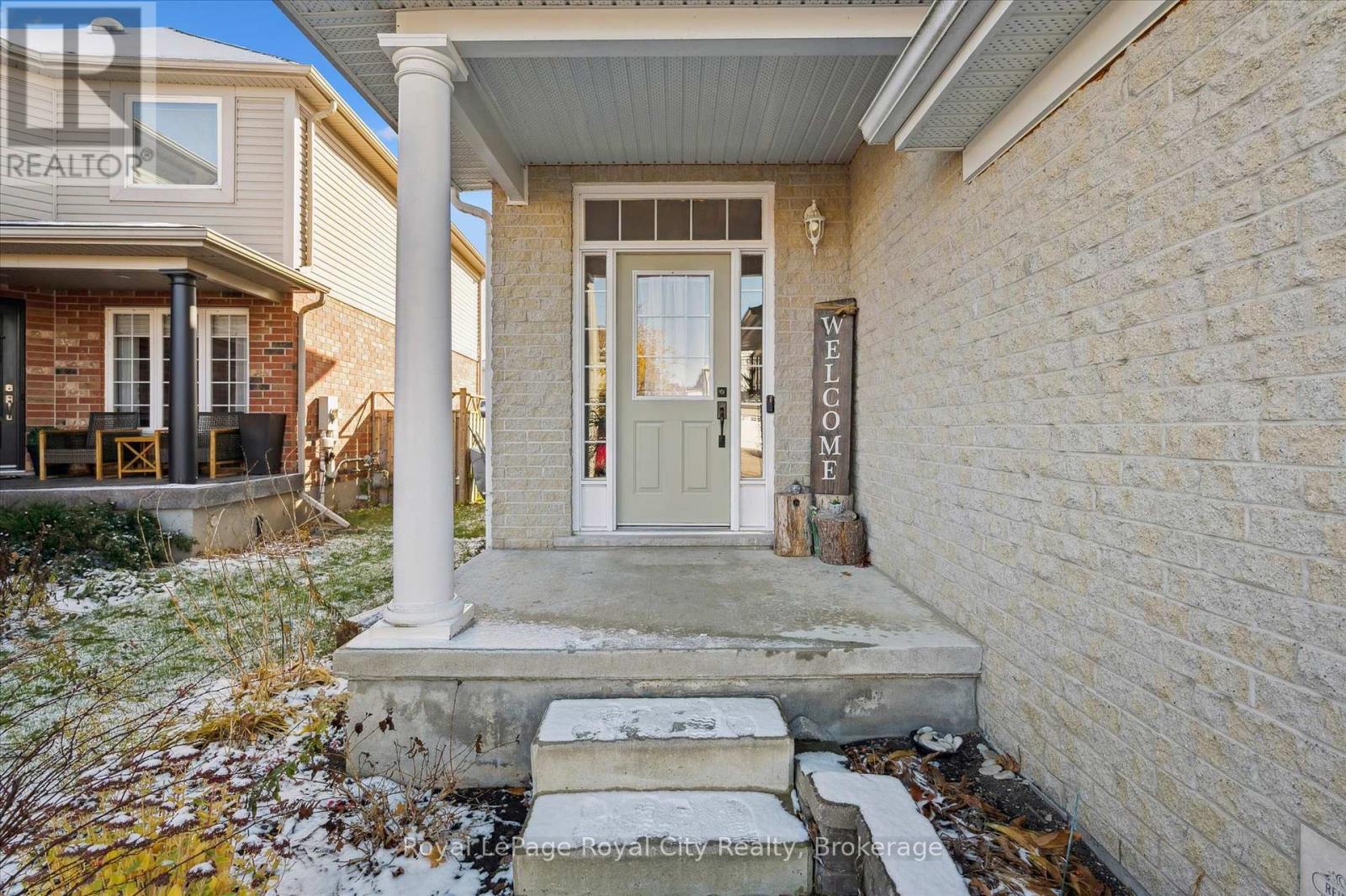 6 Berry Drive, Guelph (Kortright Hills), Ontario  N1C 1G8 - Photo 3 - X12580044