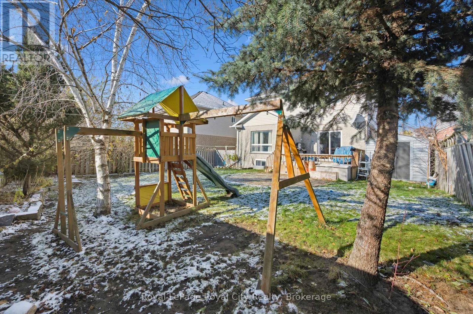 6 Berry Drive, Guelph (Kortright Hills), Ontario  N1C 1G8 - Photo 34 - X12580044