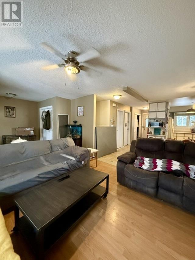 113 Cedar Cres, Longlac, Ontario P0T 2A0 - Photo 9 - TB253502