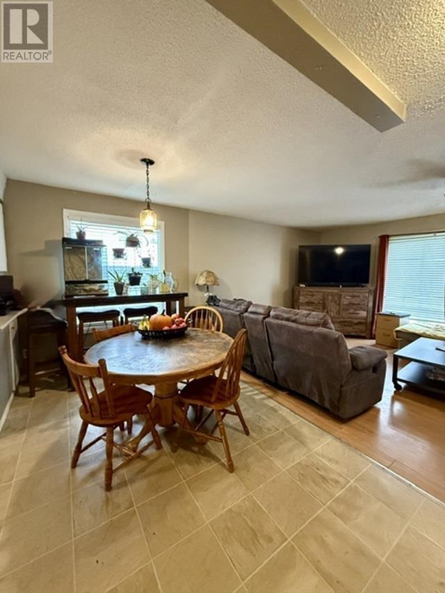 113 Cedar Cres, Longlac, Ontario P0T 2A0 - Photo 8 - TB253502