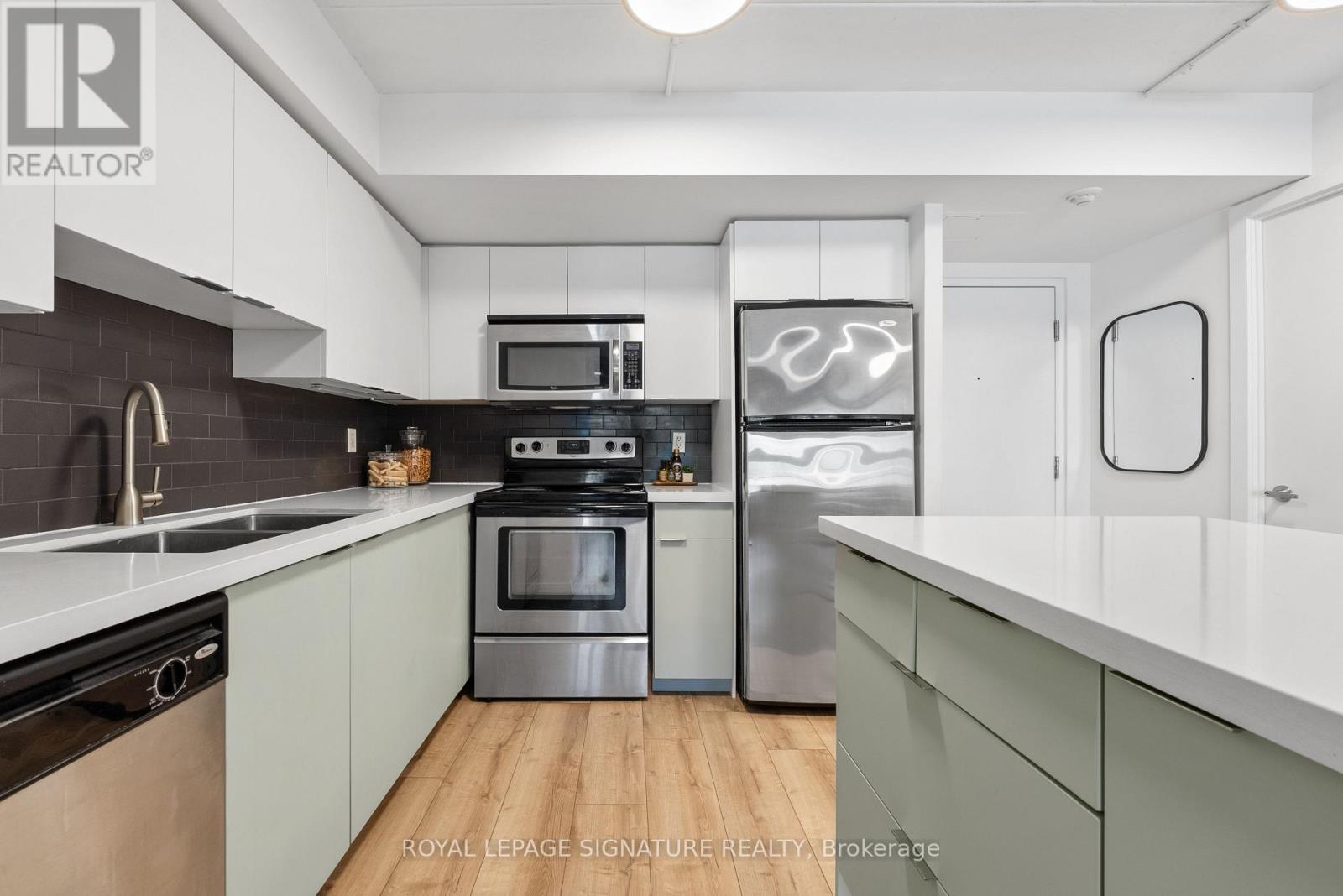 336 - 1100 Lansdowne Avenue, Toronto, Ontario  M6H 4K1 - Photo 5 - W12579850