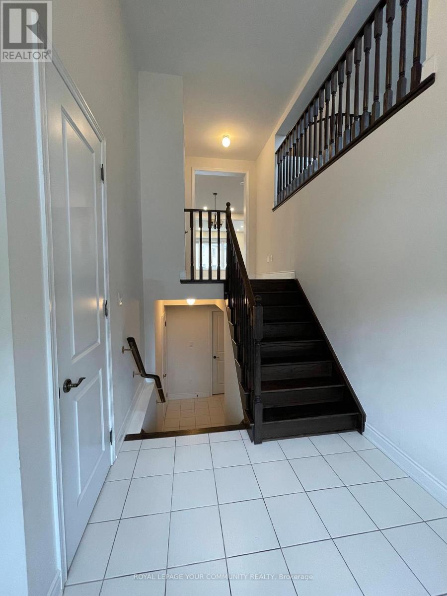 Main - 306 Cedar Hedge Road, Milton, Ontario  L9T 8V3 - Photo 13 - W12579862